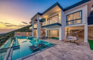 Factors to Consider When Selling or Buying a Villa in Kenya’s Affluent Neighbourhoods – Ukunda, Nyari, Runda, Kileleshwa, Karen, and Lavington Luxury Villas in Kenya
